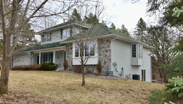 $679,900 | 26275 Woodlands Parkway Northwest, Zimmerman, MN 55398