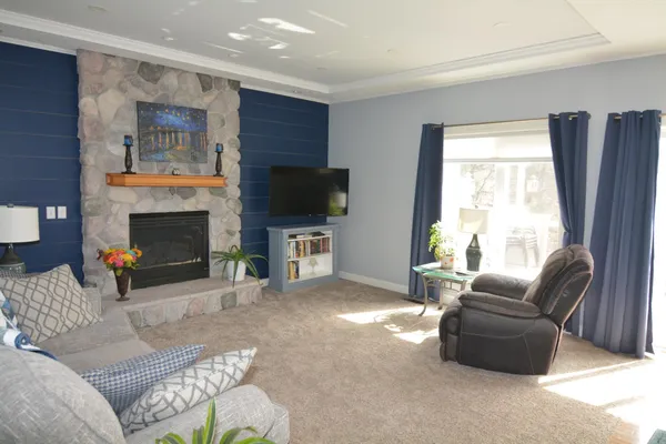 $679,900 | 26275 Woodlands Parkway Northwest, Zimmerman, MN 55398