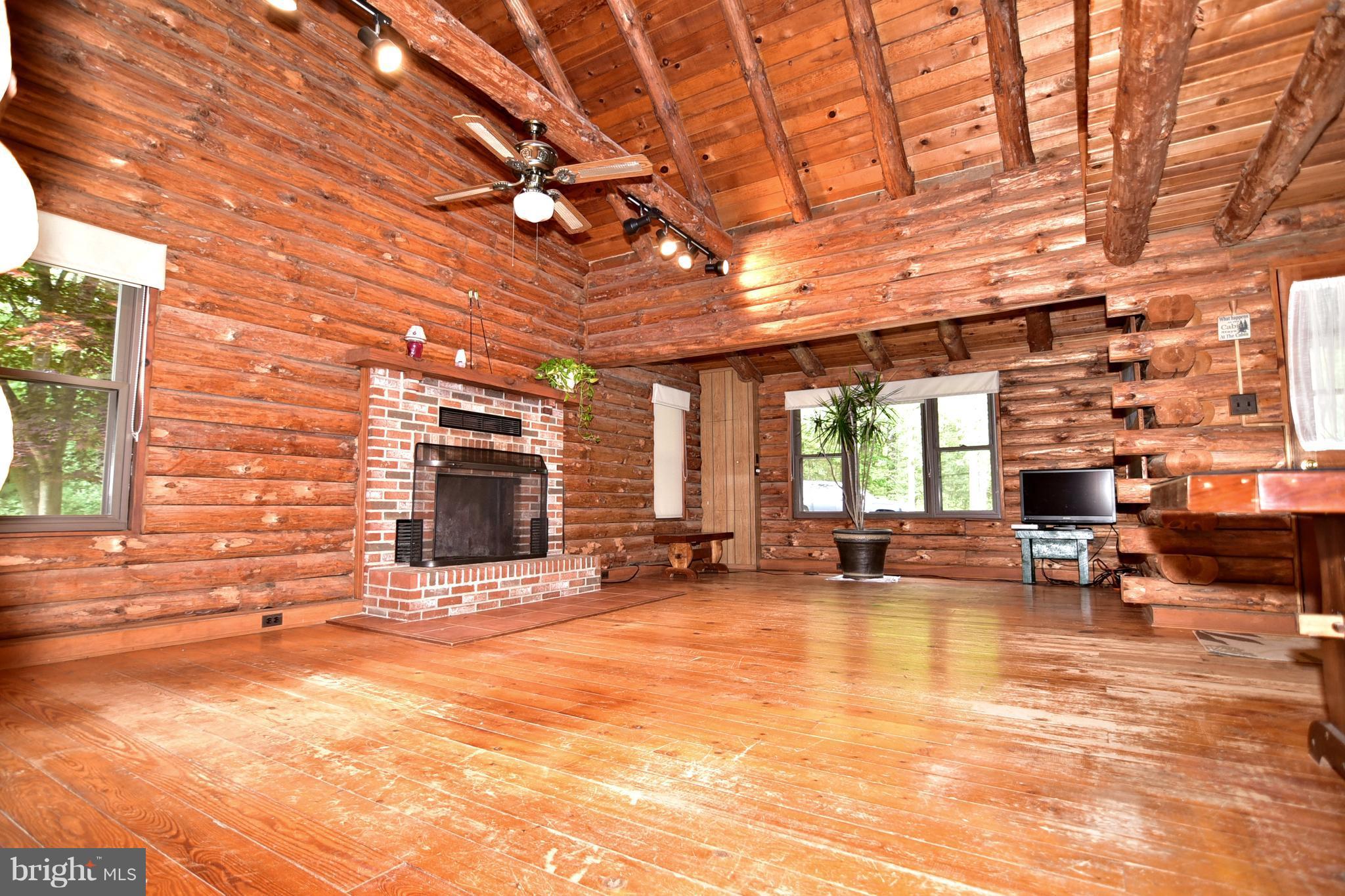 8281 Blossom Point Road Welcome, MD 20693 - Photo 12 of 29 Living Room
