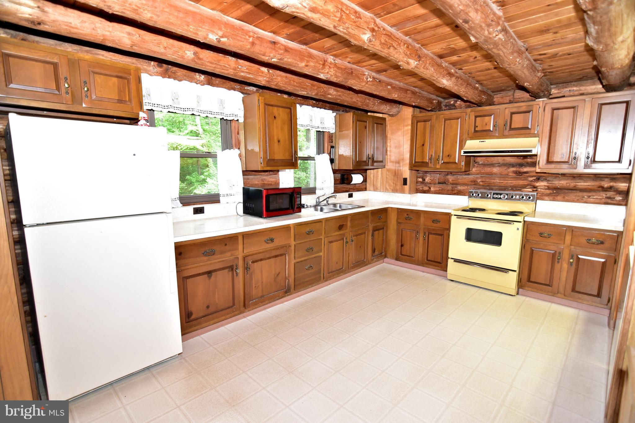 8281 Blossom Point Road Welcome, MD 20693 - Photo 14 of 29 Kitchen