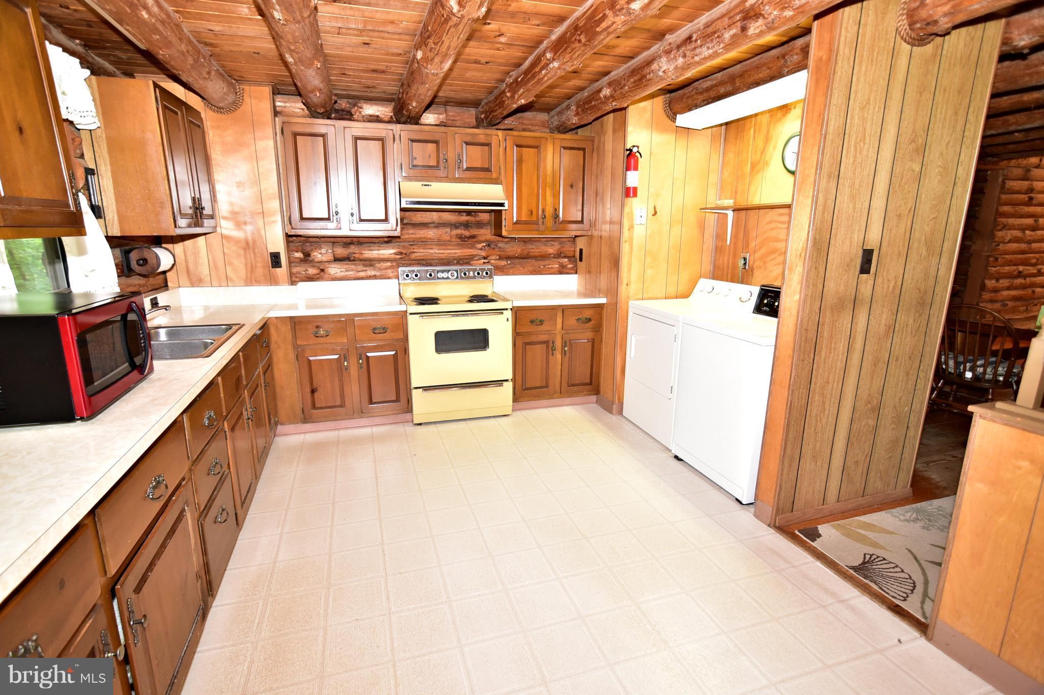 8281 Blossom Point Road Welcome, MD 20693 - Photo 16 of 29 Kitchen view 3