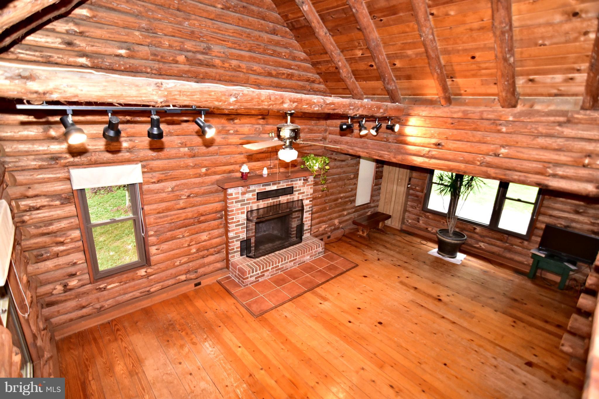 8281 Blossom Point Road Welcome, MD 20693 - Photo 18 of 29 Family Room