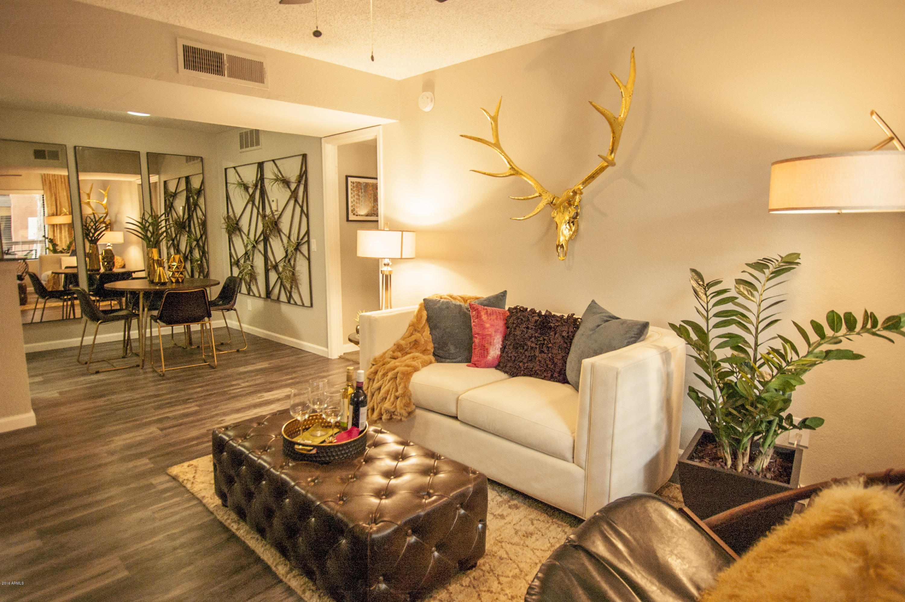 4127 East Indian School Road, Unit 157 Phoenix, AZ 85018 - Photo 11 of 36 Living Room04