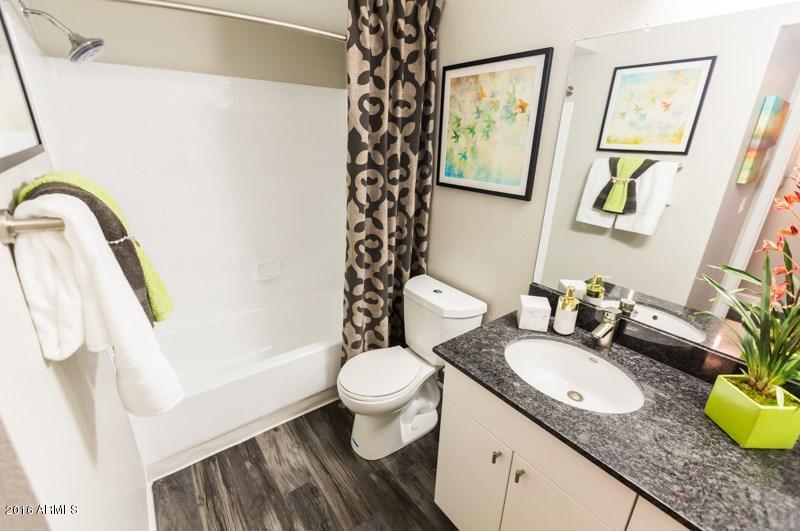 4127 East Indian School Road, Unit 157 Phoenix, AZ 85018 - Photo 35 of 36 Bathroom