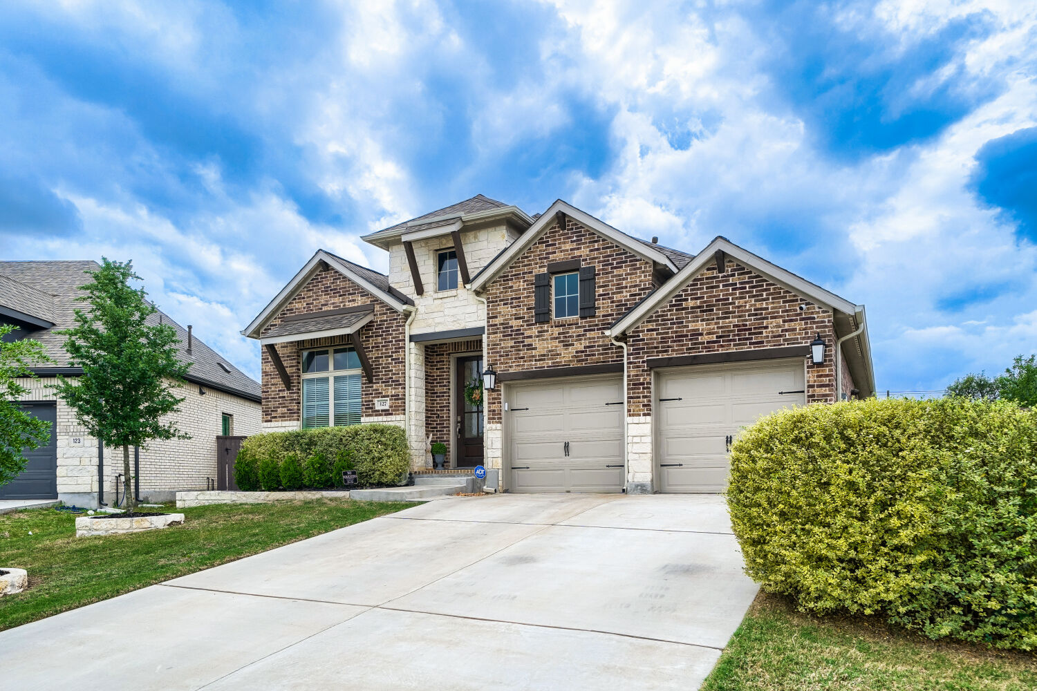 127 Old Glory Loop Kyle, TX 78640 - Photo 2 of 27