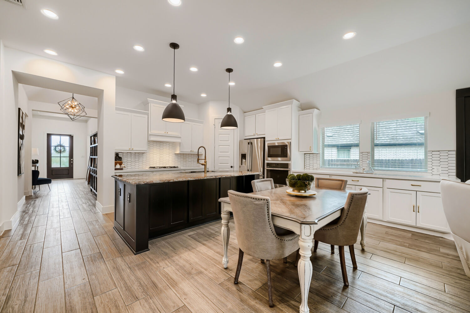 127 Old Glory Loop Kyle, TX 78640 - Photo 7 of 27