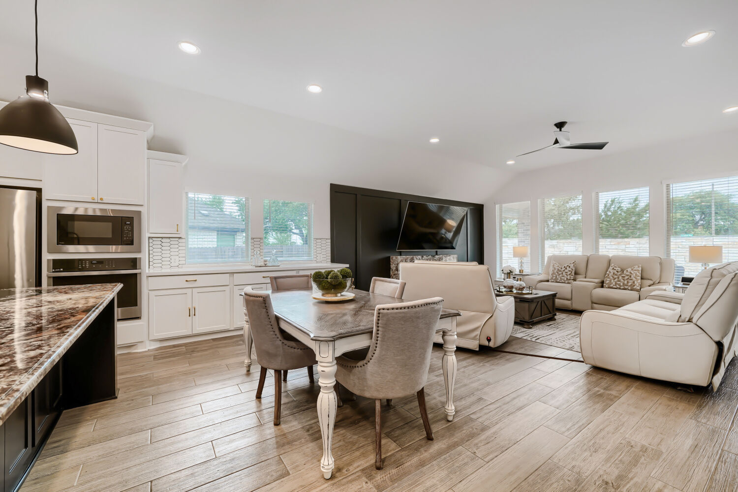 127 Old Glory Loop Kyle, TX 78640 - Photo 8 of 27