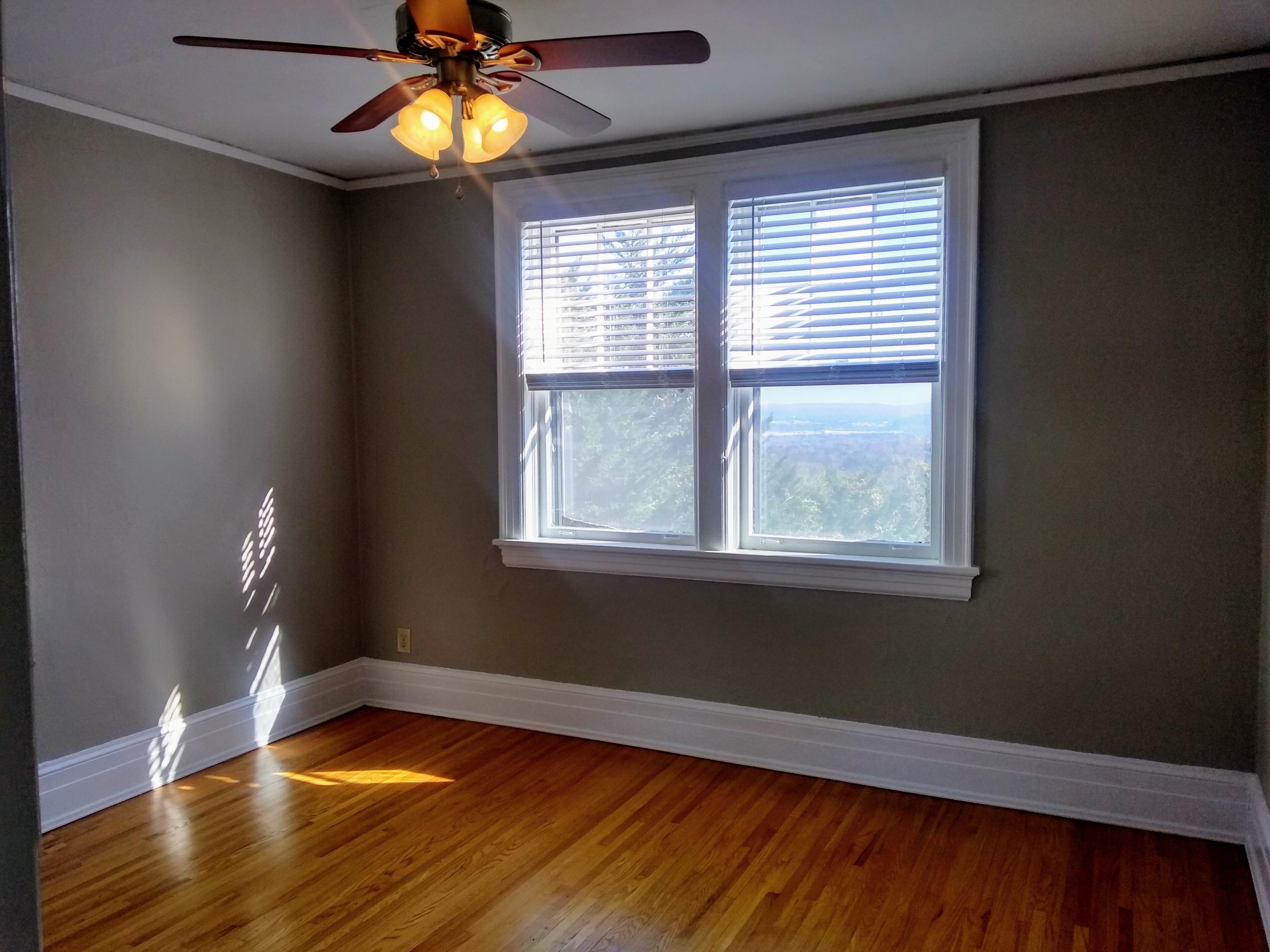190 North Crest Road, Unit 8 Chattanooga, TN 37404 - Photo 5 of 14 bedroom 2