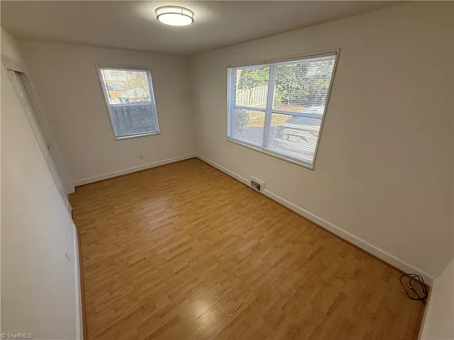 $1,045 | 514 West End Boulevard, Winston-Salem, NC 27101