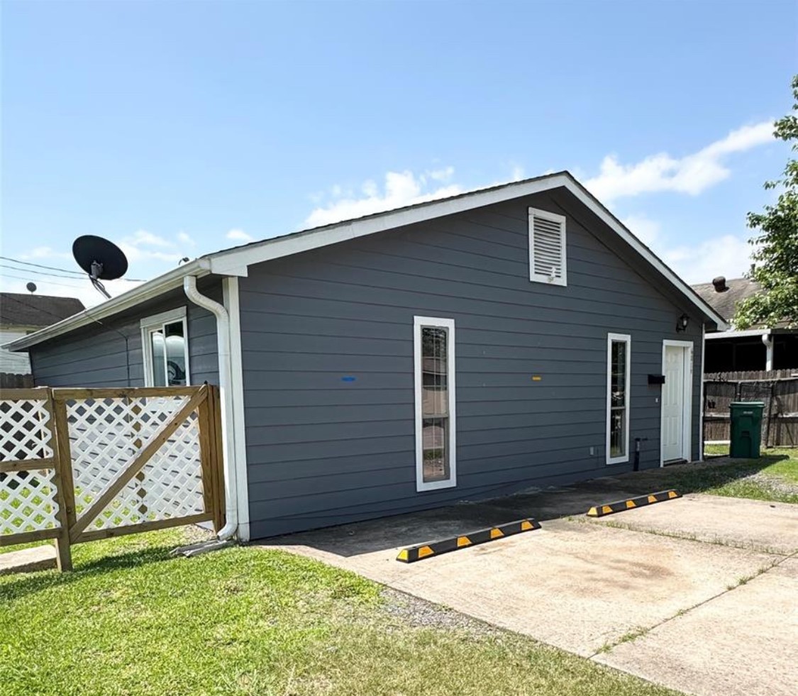 601 Main Street Pasadena, TX 77506 - Photo 25 of 26