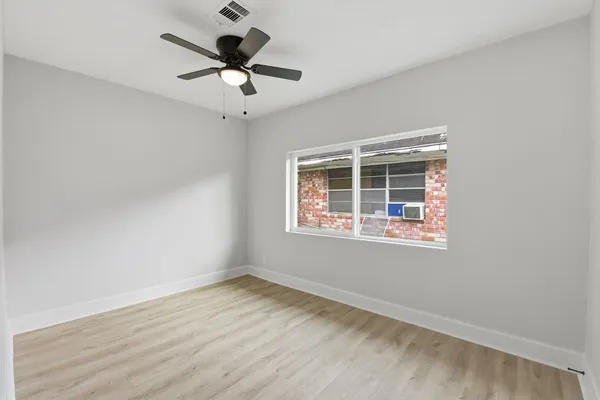 $2,700 | 3411 Wentworth Street, Houston, TX 77004