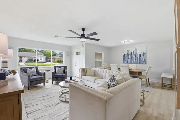 $2,700 | 3411 Wentworth Street, Houston, TX 77004