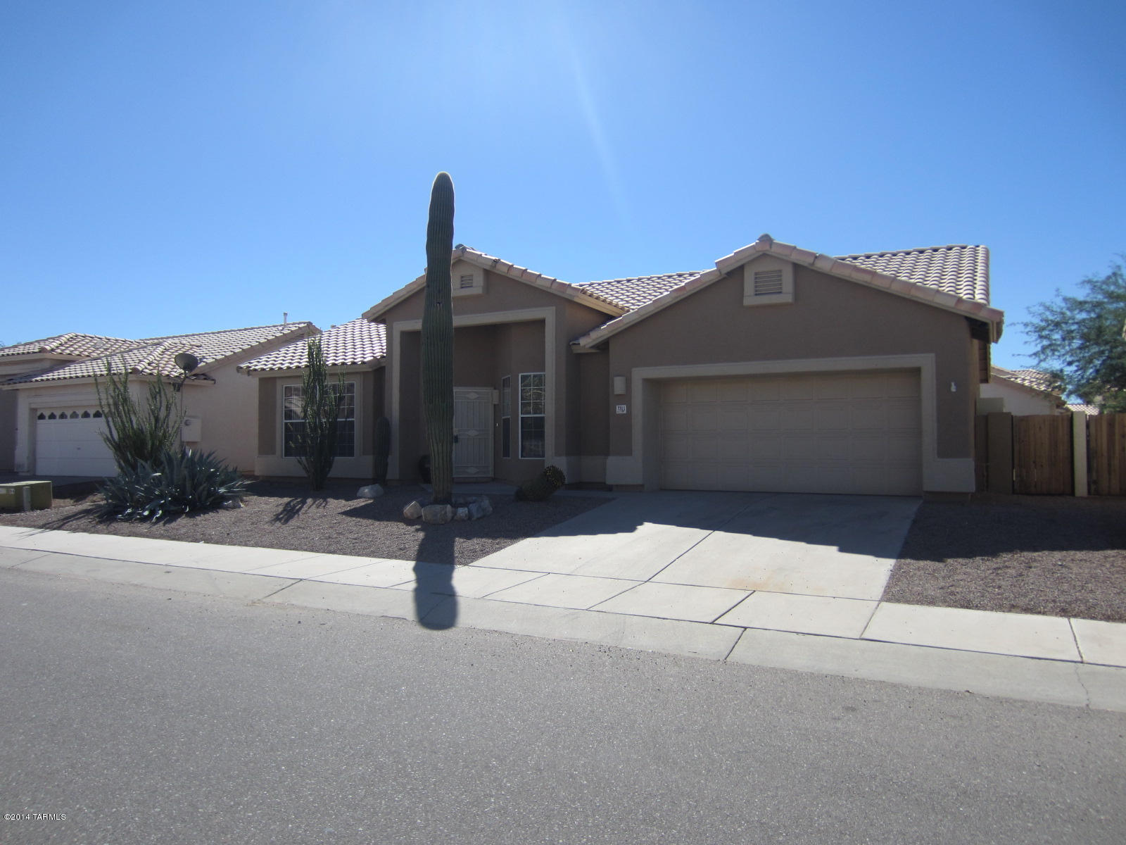 7311 West Rivulet Drive Tucson, AZ 85743 - Photo 2 of 11