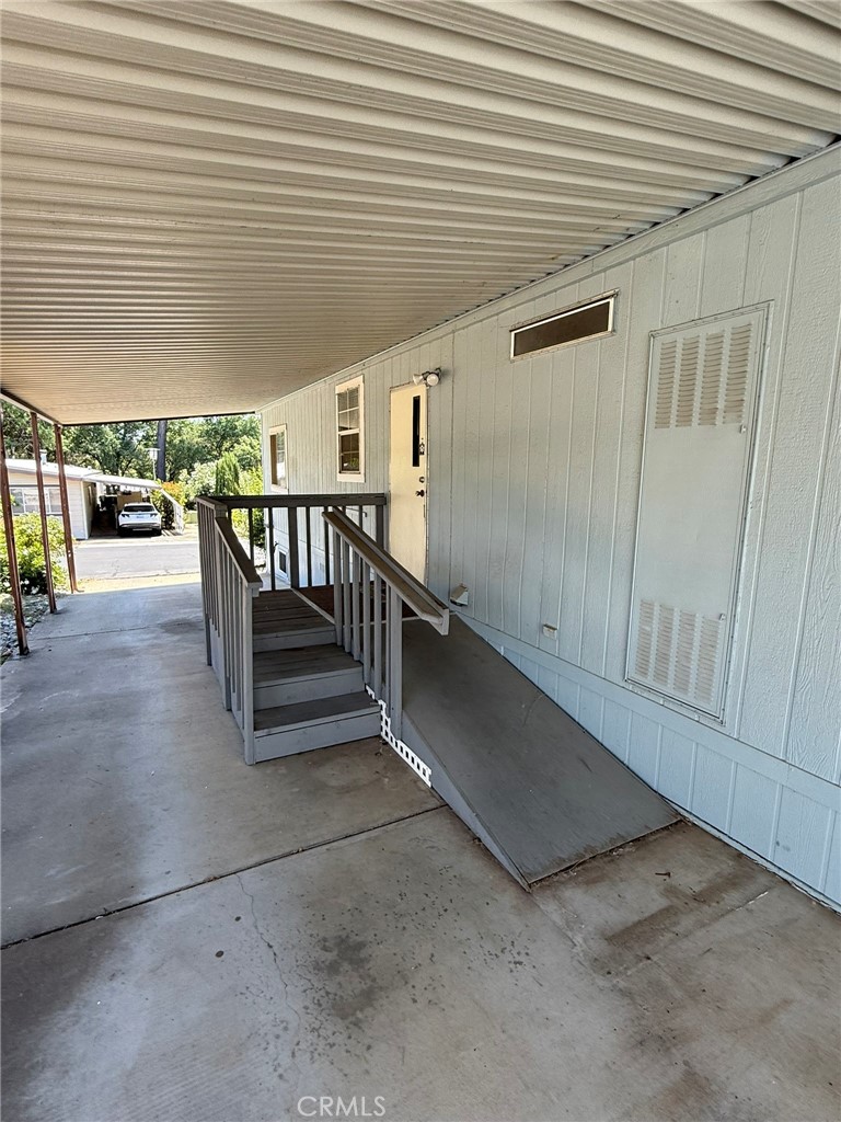 2658 Brougham Drive Oroville, CA 95966 - Photo 3 of 23 a view of entryway
