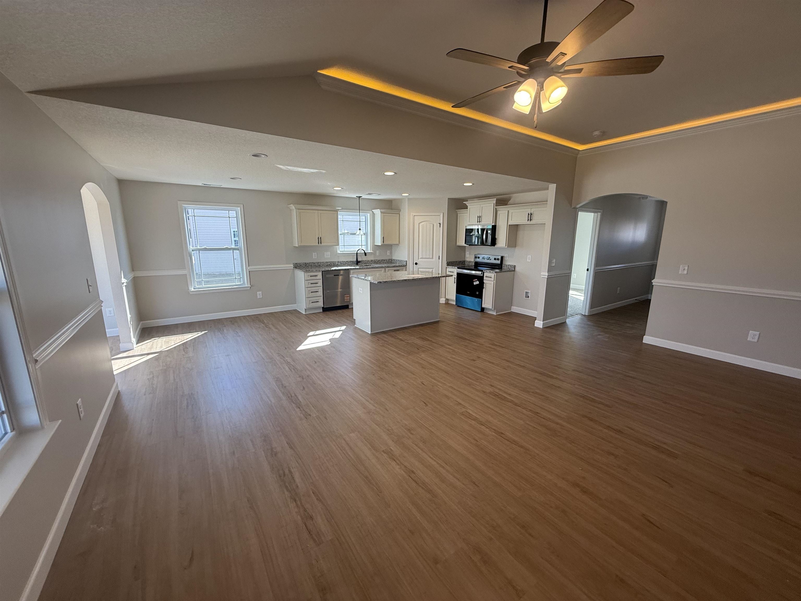 552 Adventure Isla Way Campobello, SC 29322 - Photo 2 of 15