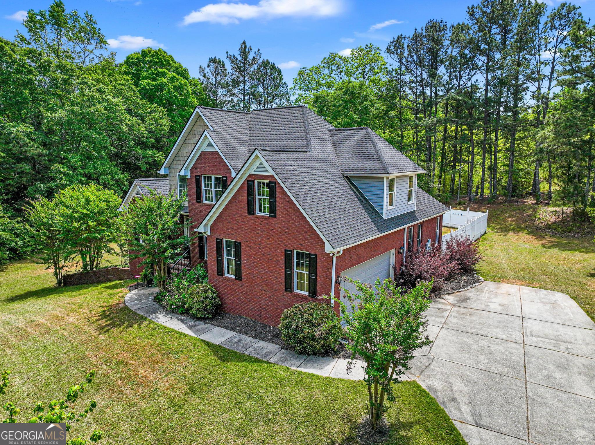 155 Rocky Way Williamson, GA 30292 - Photo 38 of 47 an aerial view of a house