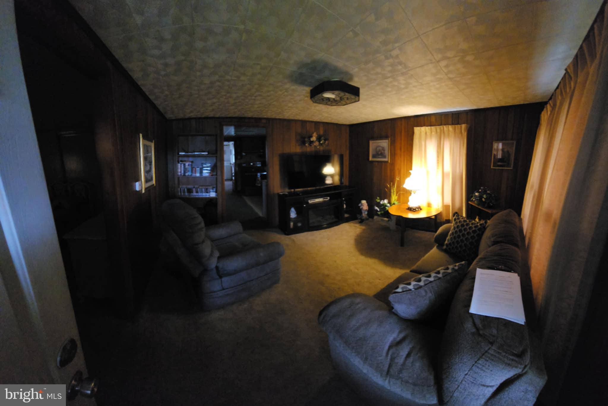 22201 Westernport Road Southwest McCoole, MD 21562 - Photo 2 of 9 Gallery Image 2