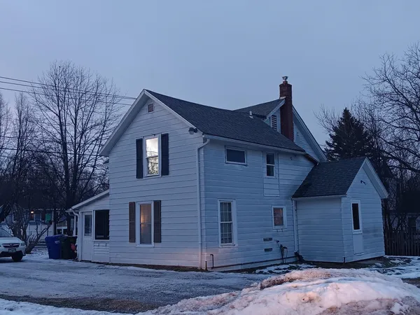 $2,100 | 56 North Williston Road, Unit 2, Williston, VT 05495