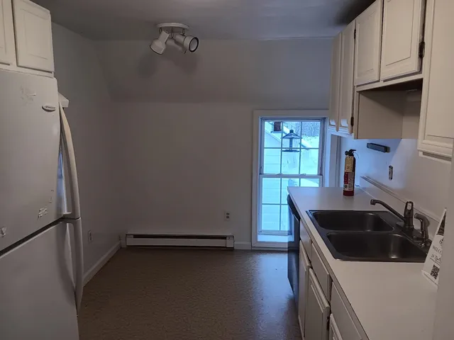 $2,100 | 56 North Williston Road, Unit 2, Williston, VT 05495