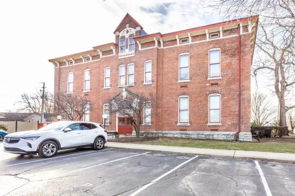 $234,900 | 714 Buchanan Street, Unit 13, Indianapolis, IN 46203