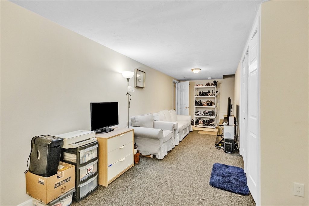 21 Arrowsic Street Worcester, MA 01606 - Photo 21 of 25