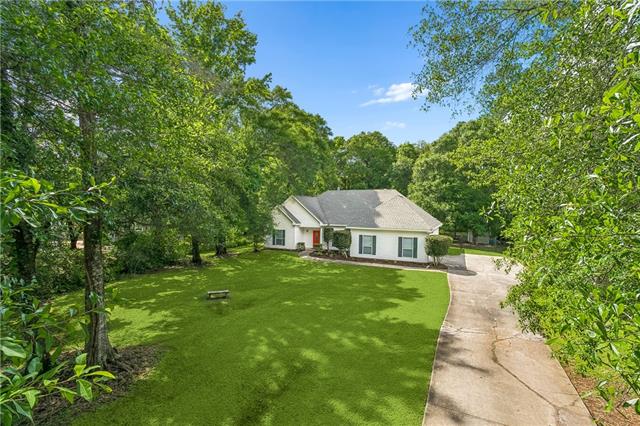 532 Covington Point Drive Covington, LA 70433 - Photo 2 of 21