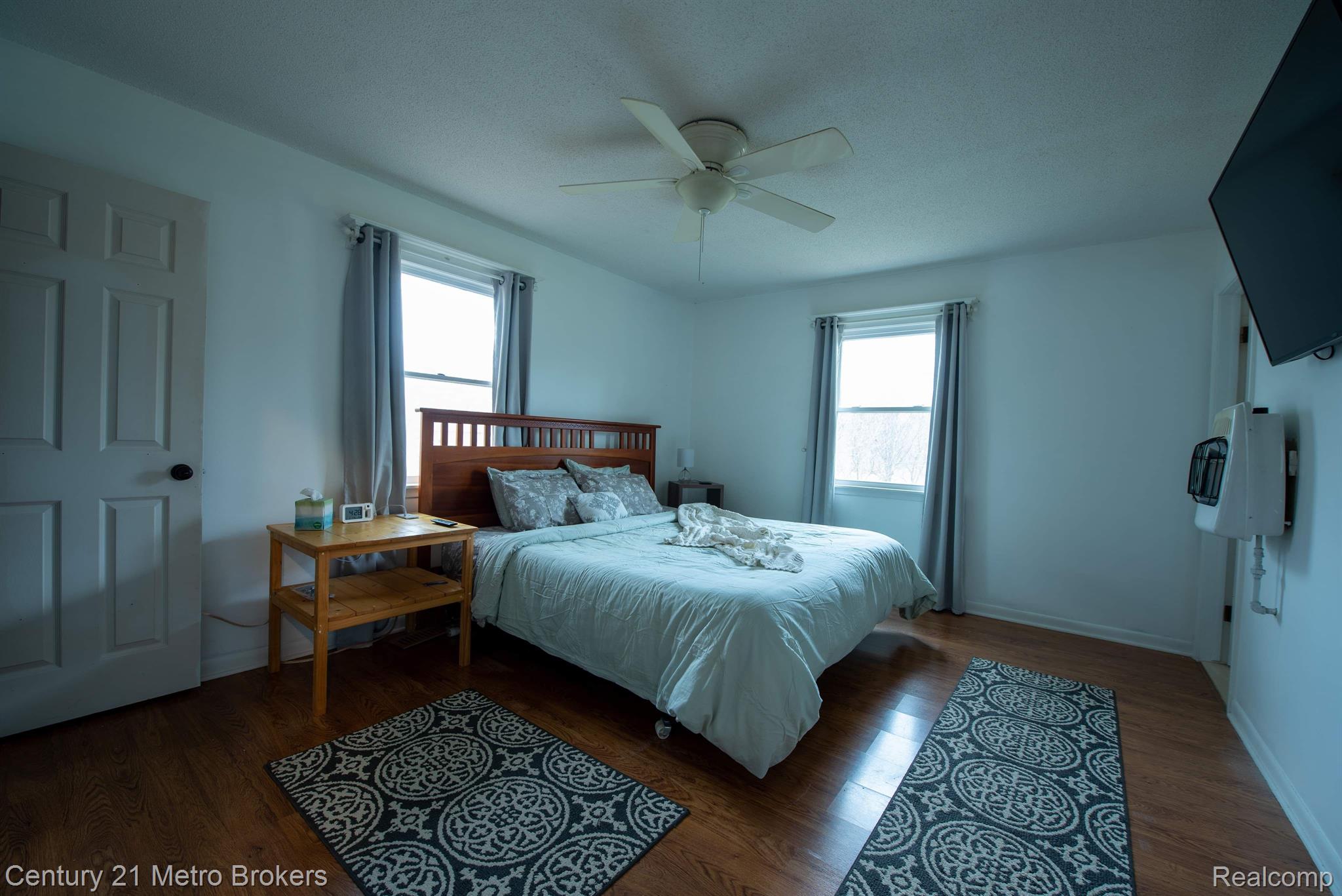 3295 Shannon Road Burton, MI 48529 - Photo 15 of 29 Gallery Image 15