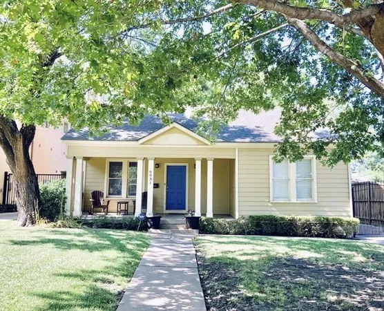 $3,200 | 6031 Goliad Avenue, Dallas, TX 75206