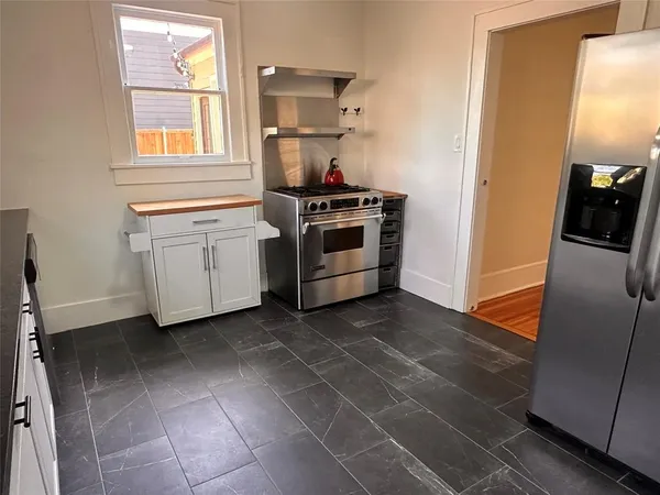 $3,200 | 6031 Goliad Avenue, Dallas, TX 75206