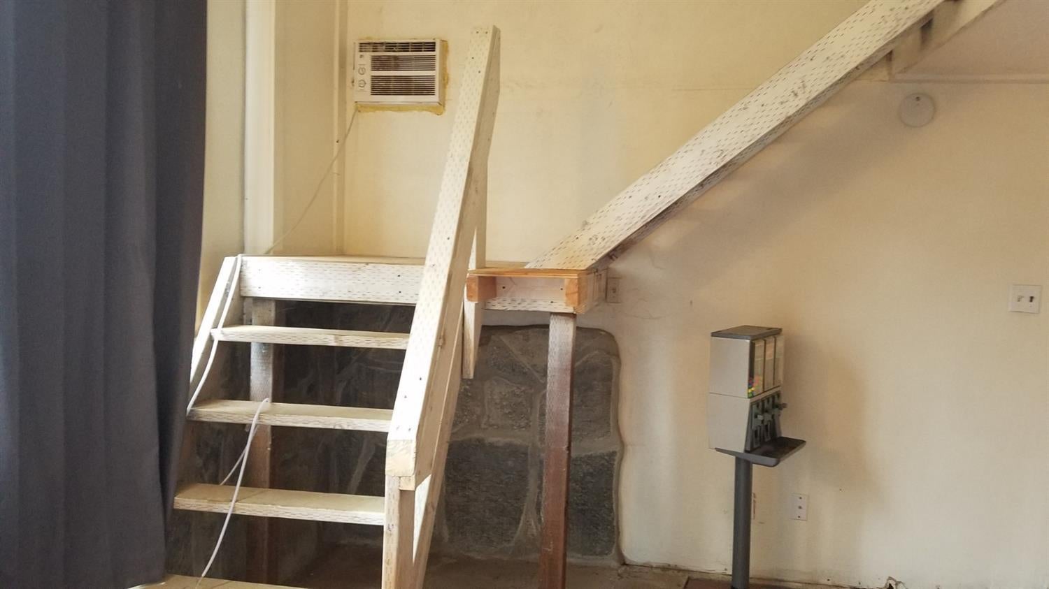 6837 West Side Road Cave Junction, OR 97523 - Photo 26 of 35 Stairs leading to loft
