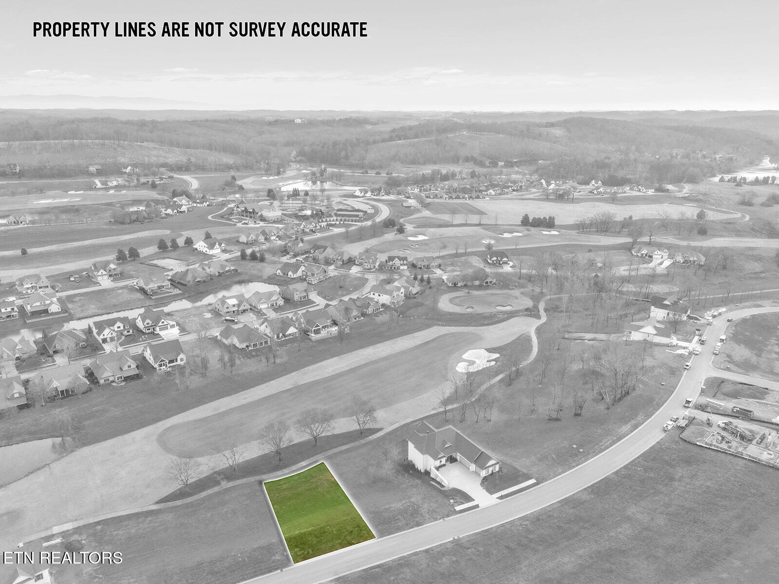 511 Mockingbird Lane Loudon, TN 37774 - Photo 16 of 34 DJI_20251202033913_0306_D-lines