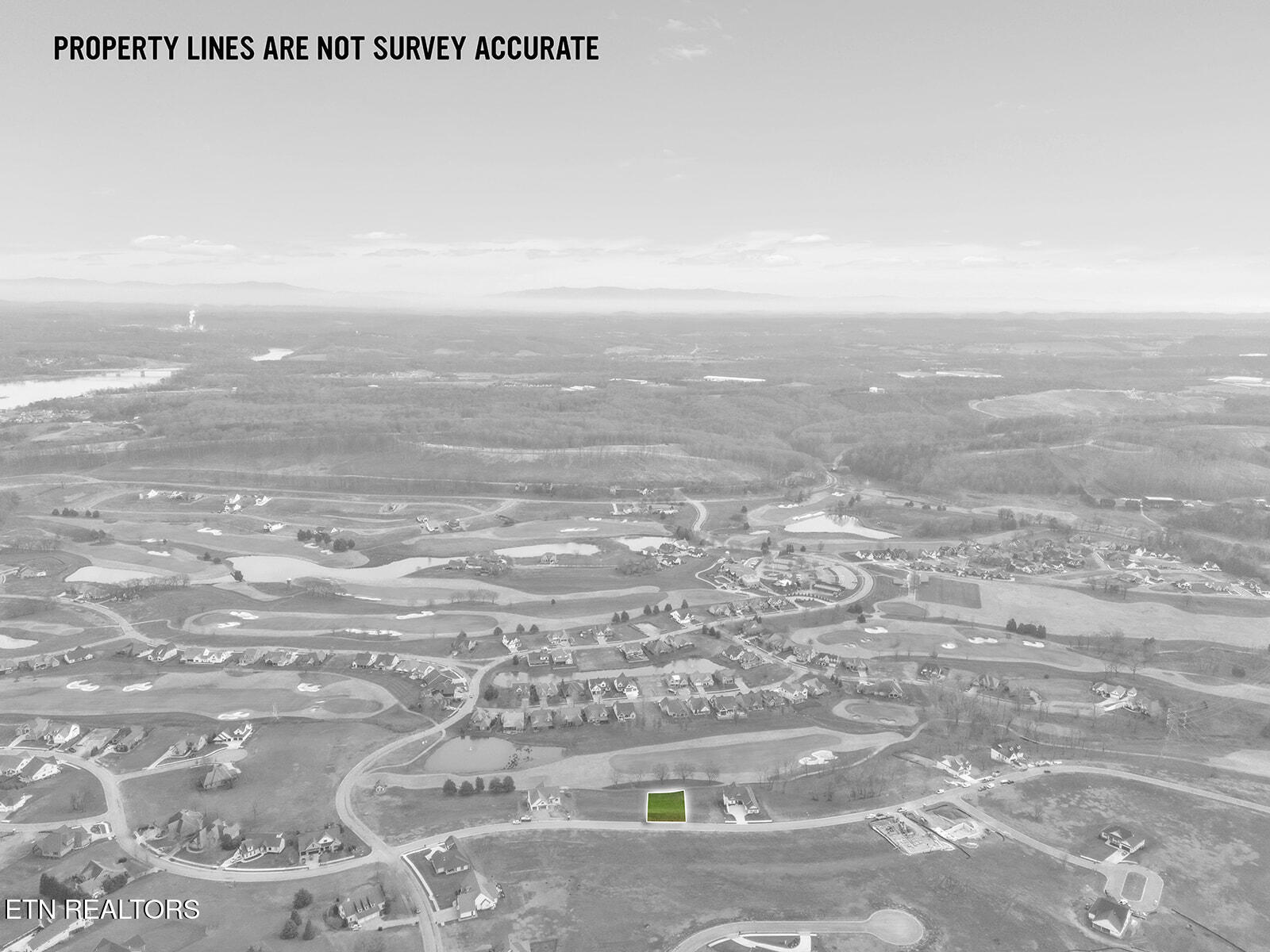 511 Mockingbird Lane Loudon, TN 37774 - Photo 21 of 34 DJI_20251202034000_0311_D-lines