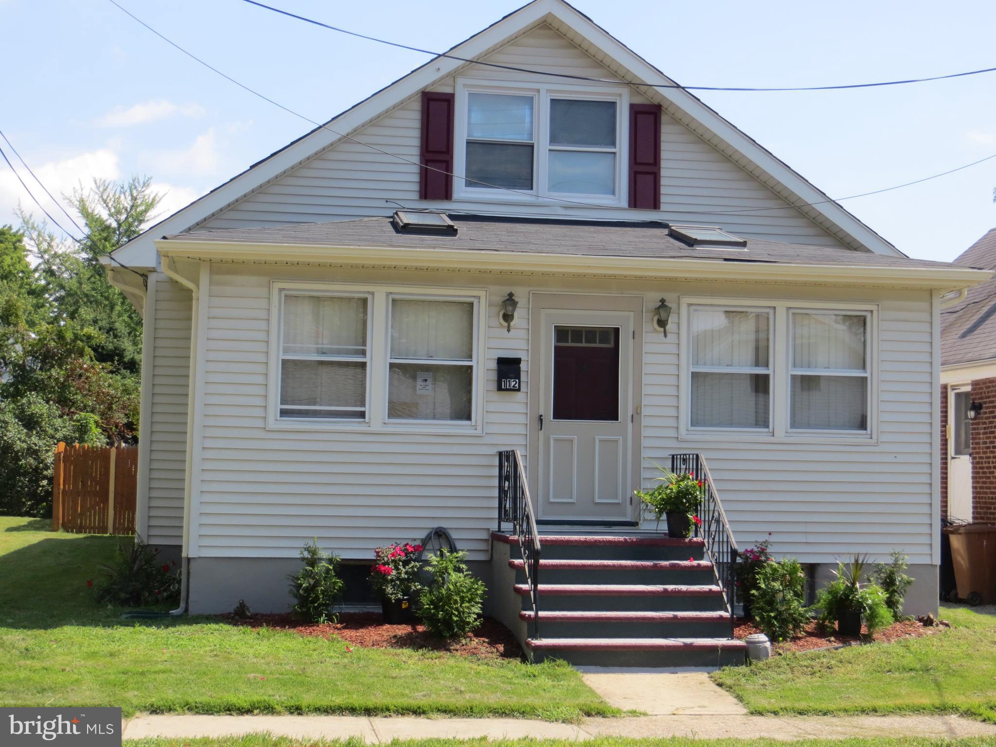 112 Reed Avenue Hamilton, NJ 08610 - Photo 3 of 37