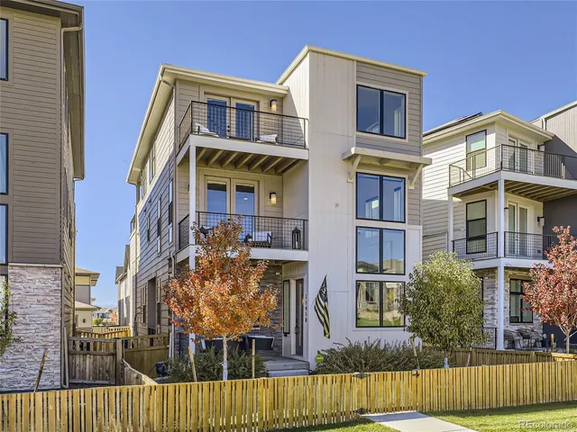 $875,000 | 21418 East 61st Drive, Aurora, CO 80019