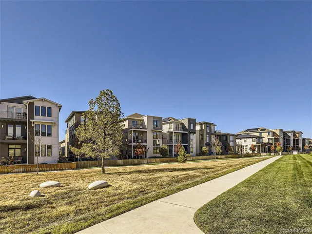 $875,000 | 21418 East 61st Drive, Aurora, CO 80019