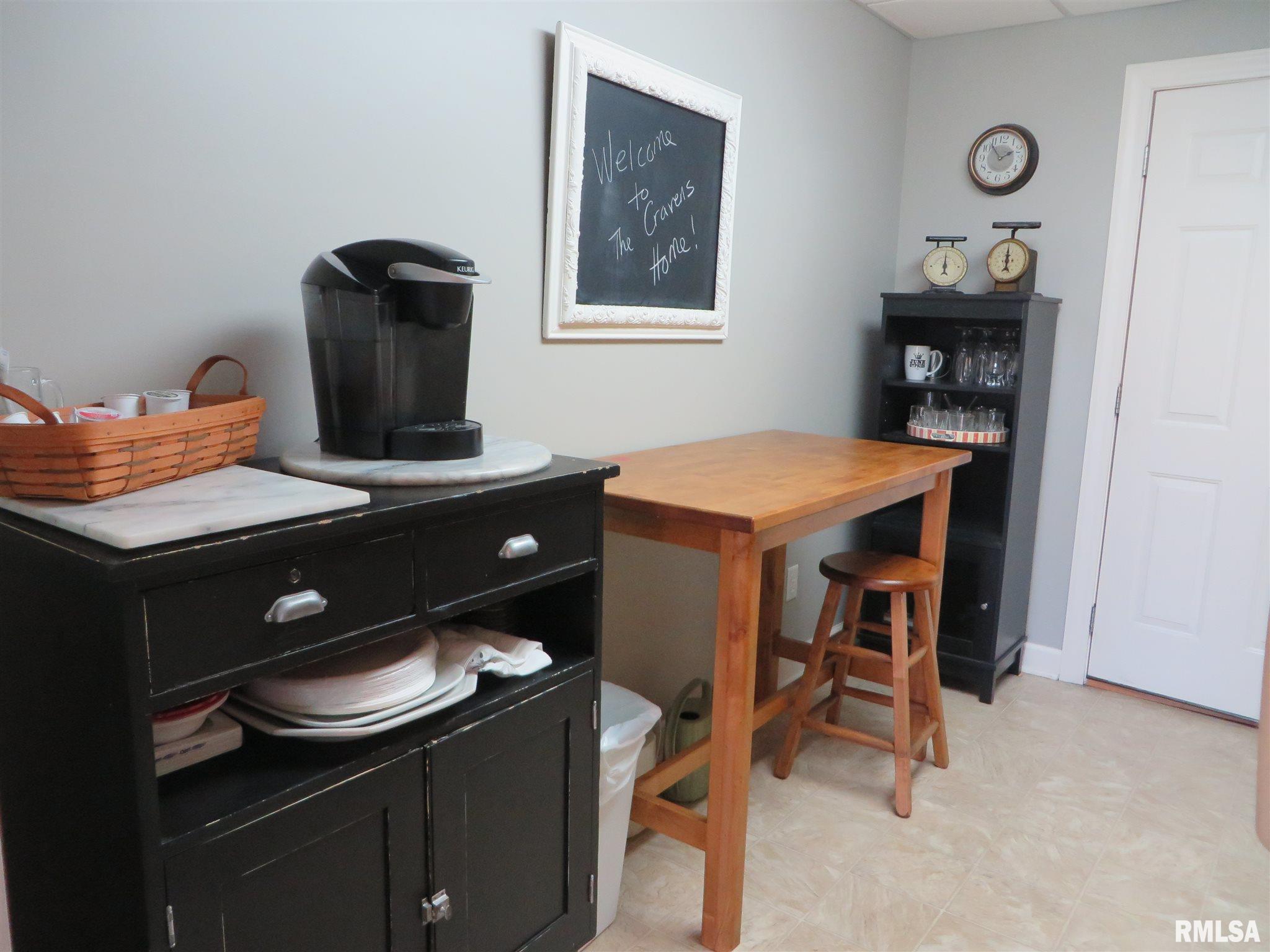 412 Timber Creek Road Jacksonville, IL 62650 - Photo 25 of 50 Gallery Image 25