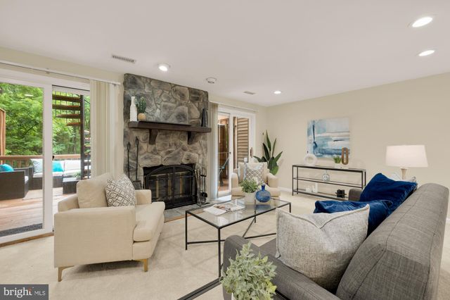 $528,000 | 1937 Hickory Hill Lane, Silver Spring, MD 20906