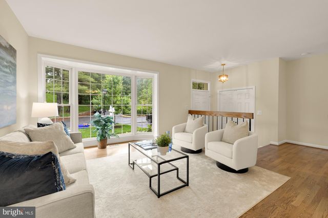 $528,000 | 1937 Hickory Hill Lane, Silver Spring, MD 20906