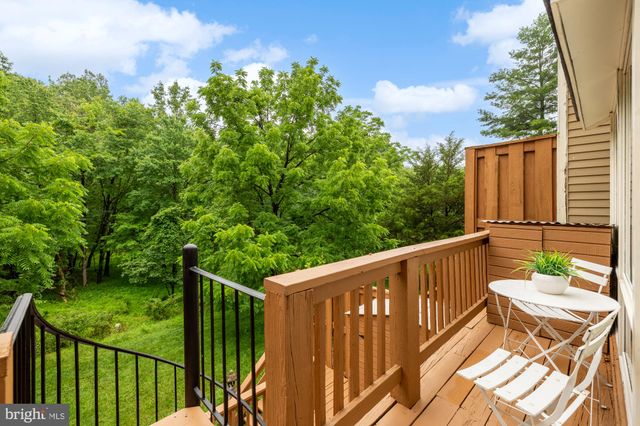 $528,000 | 1937 Hickory Hill Lane, Silver Spring, MD 20906