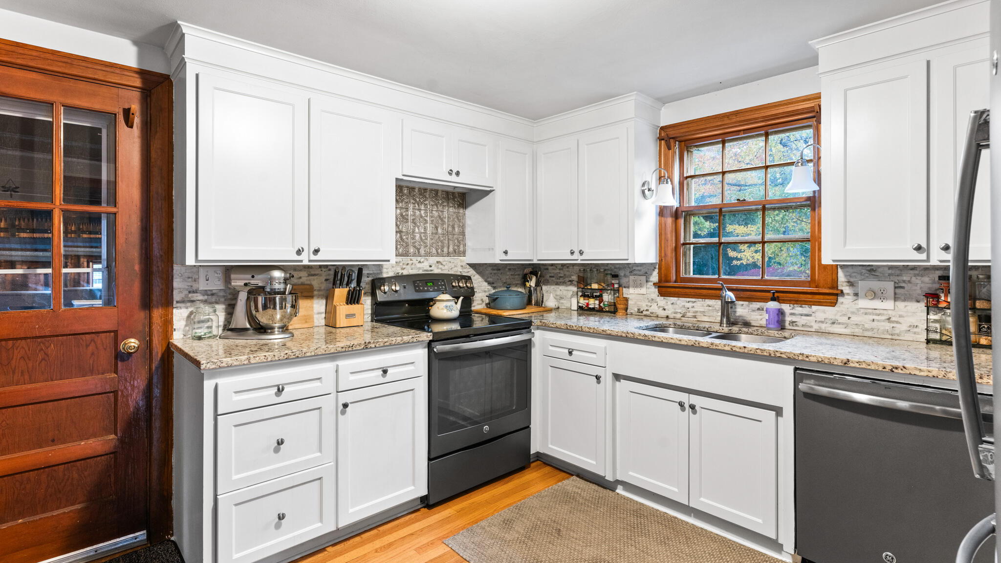 294 Greely Road Cumberland, ME 04021 - Photo 3 of 21 kitchen1