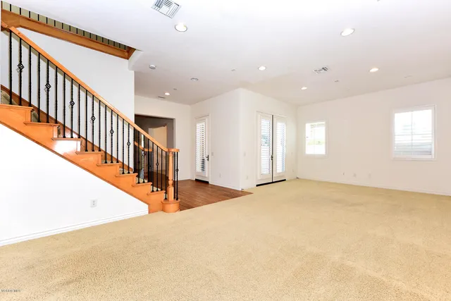 $5,600 | 4103 Caribbean Street, Oxnard, CA 93035