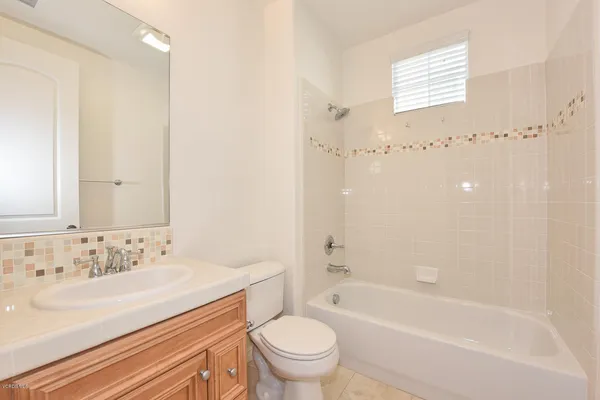 $5,600 | 4103 Caribbean Street, Oxnard, CA 93035