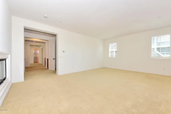 $5,600 | 4103 Caribbean Street, Oxnard, CA 93035