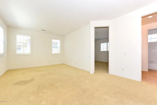 $5,600 | 4103 Caribbean Street, Oxnard, CA 93035