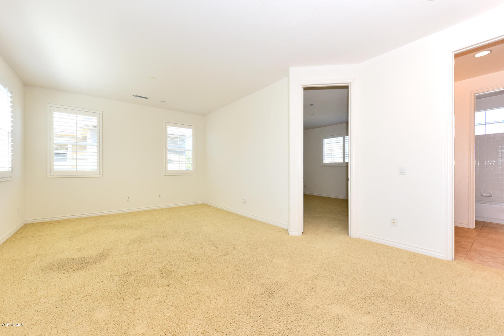 4103 Caribbean Street Oxnard, CA 93035 - Photo 29 of 45 318066_caribbean_061