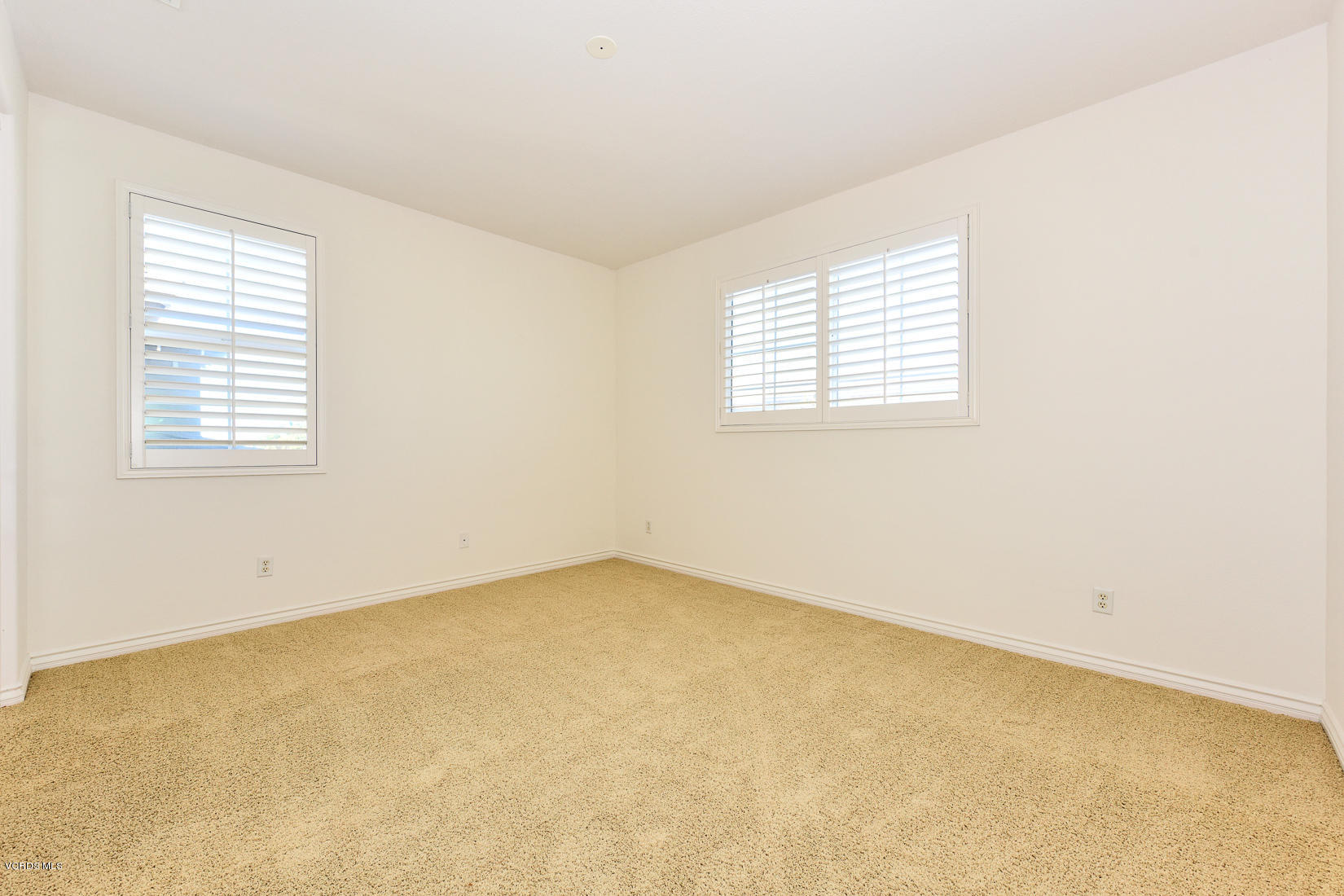 4103 Caribbean Street Oxnard, CA 93035 - Photo 33 of 45 318066_caribbean_066