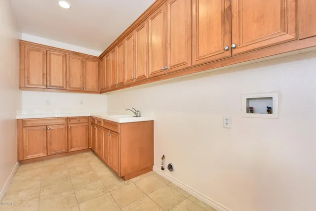 $5,600 | 4103 Caribbean Street, Oxnard, CA 93035