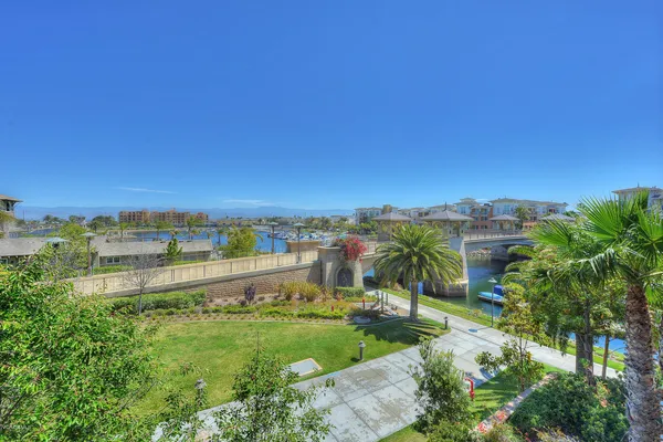 $5,600 | 4103 Caribbean Street, Oxnard, CA 93035