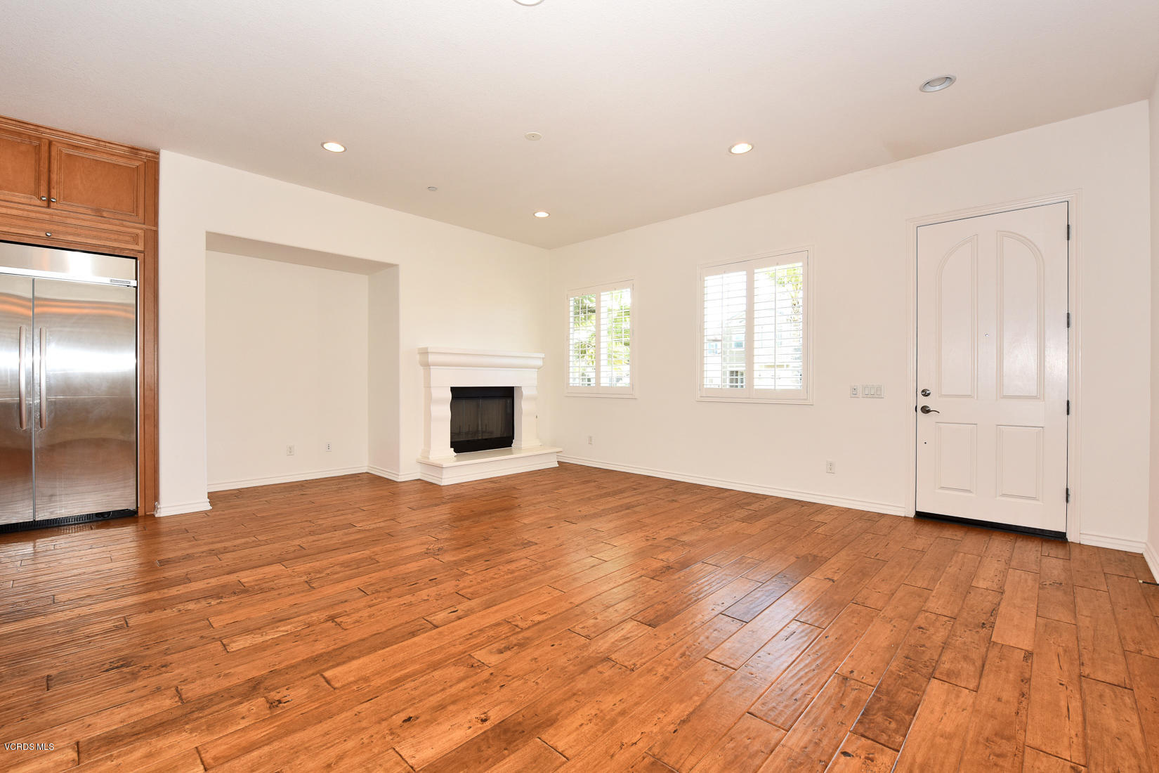 4103 Caribbean Street Oxnard, CA 93035 - Photo 8 of 45 318066_caribbean_019