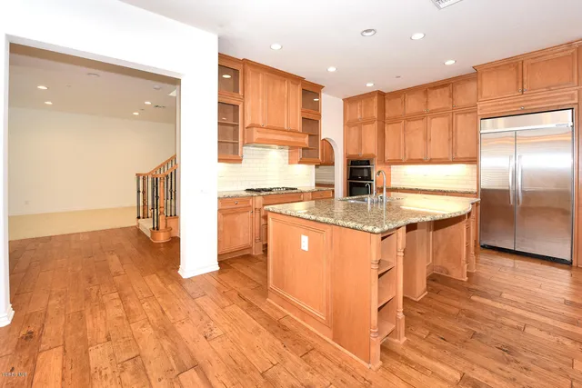 $5,600 | 4103 Caribbean Street, Oxnard, CA 93035